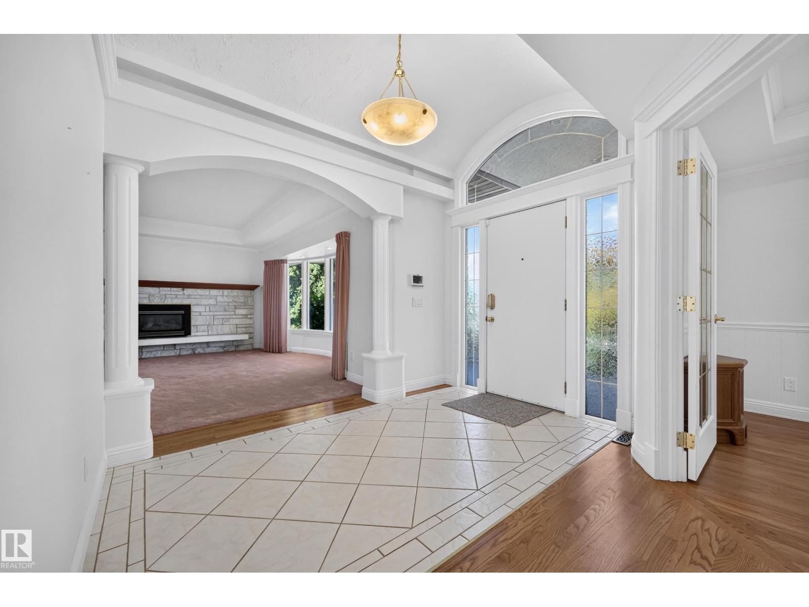14303 50 Av Nw Property Photo 5