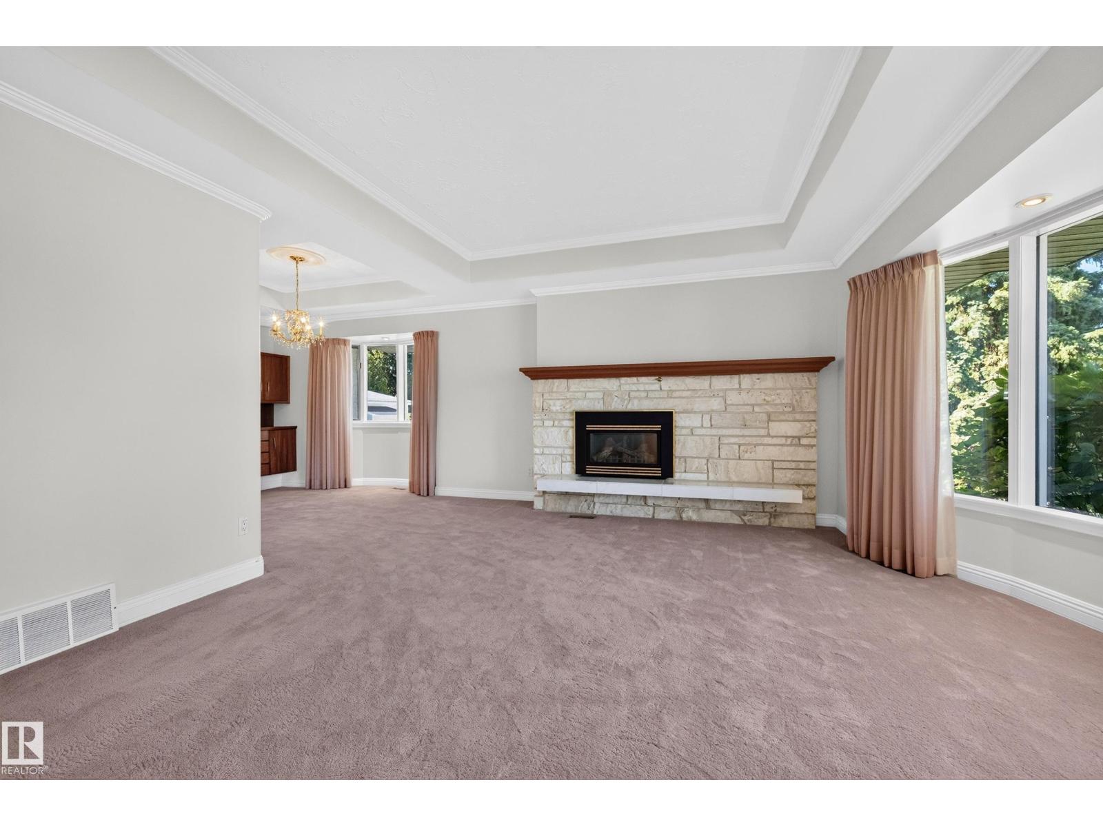 14303 50 Av Nw Property Photo 6