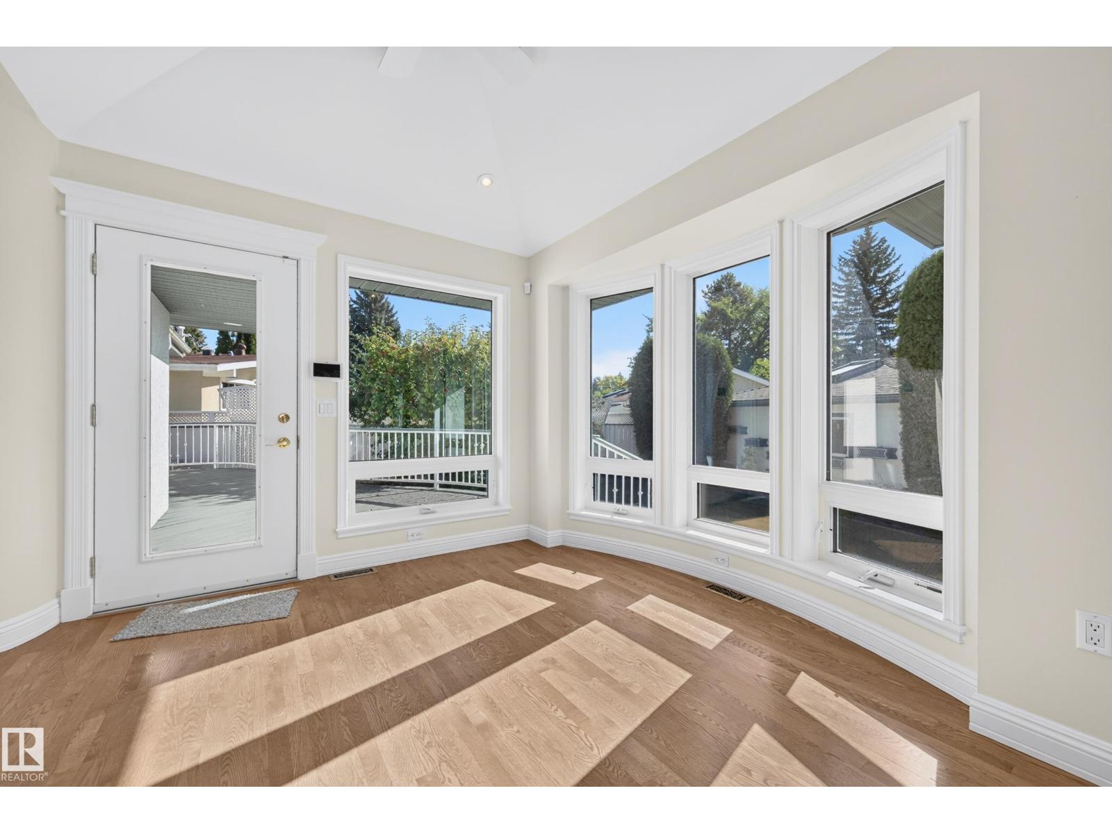 14303 50 Av Nw Property Photo 22