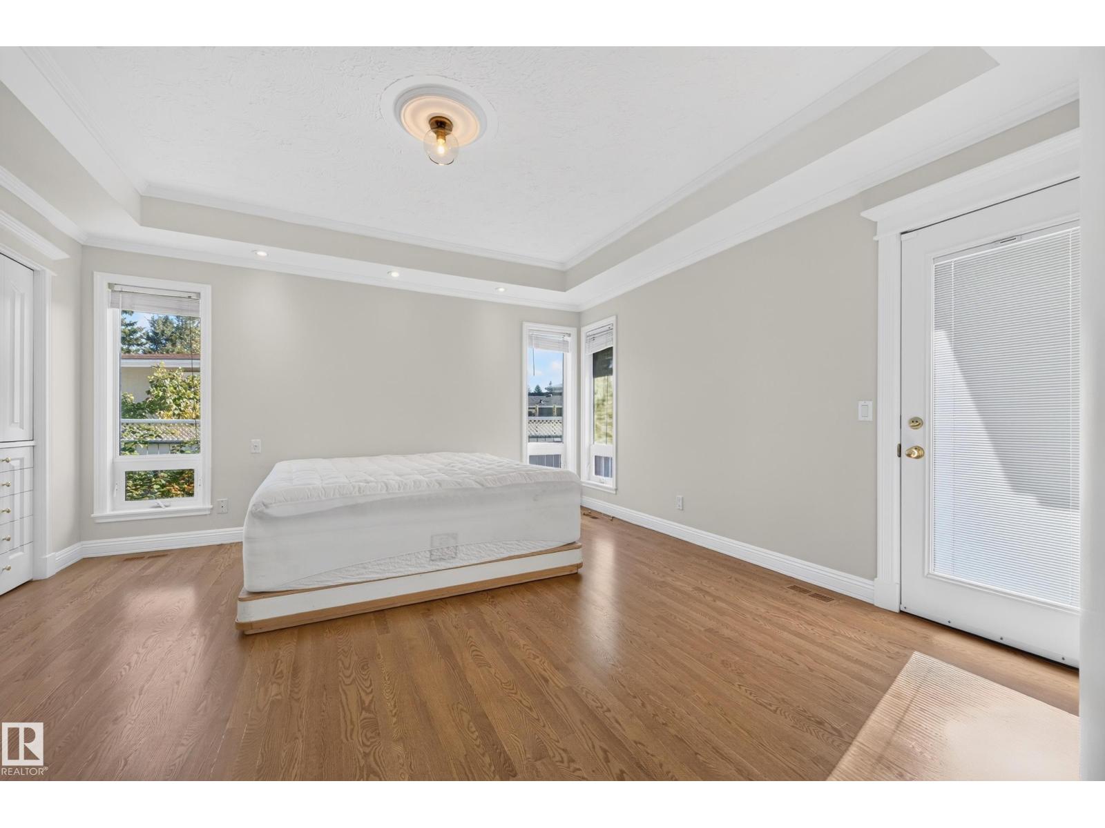 14303 50 Av Nw Property Photo 24