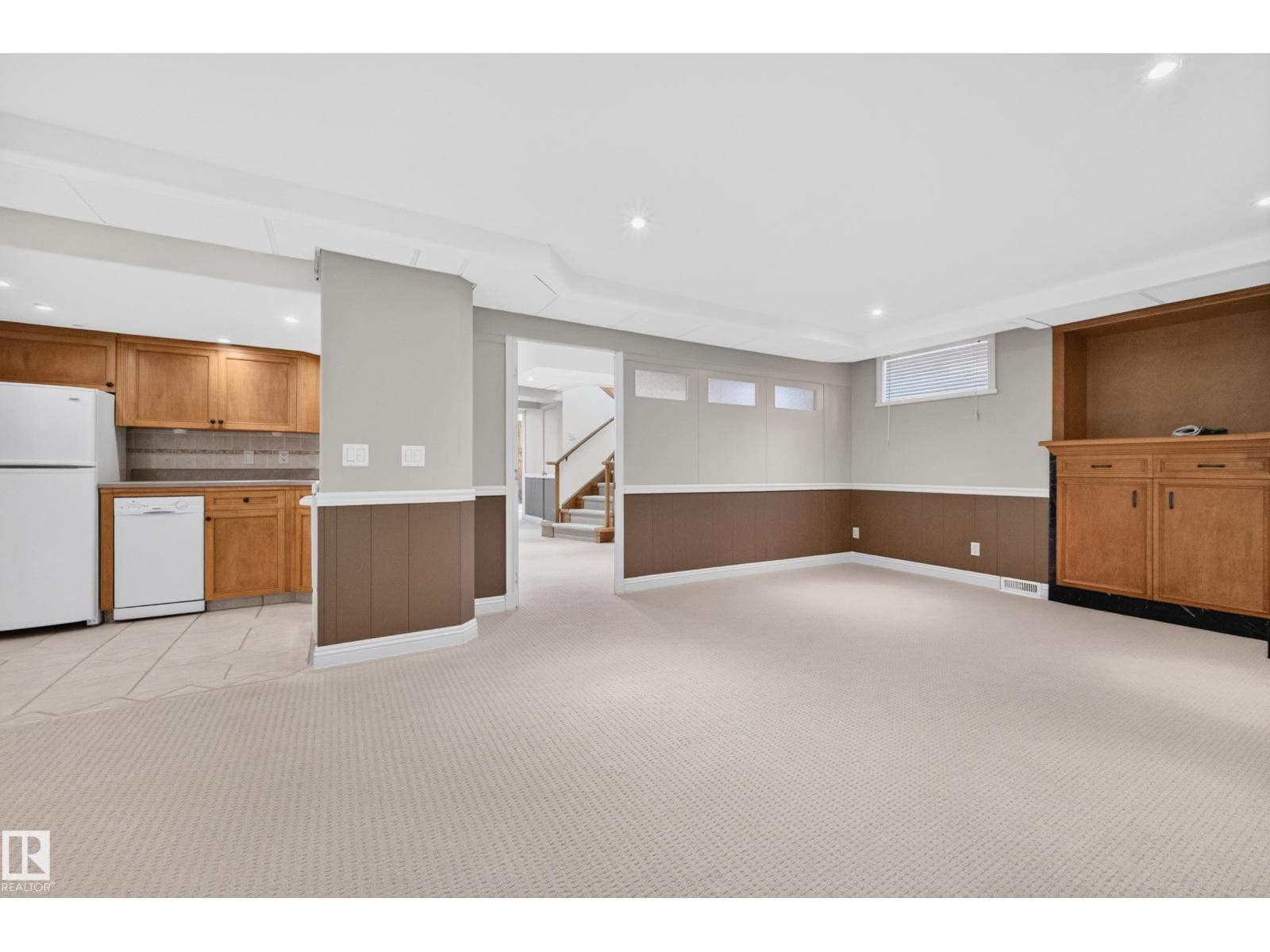 14303 50 Av Nw Property Photo 38
