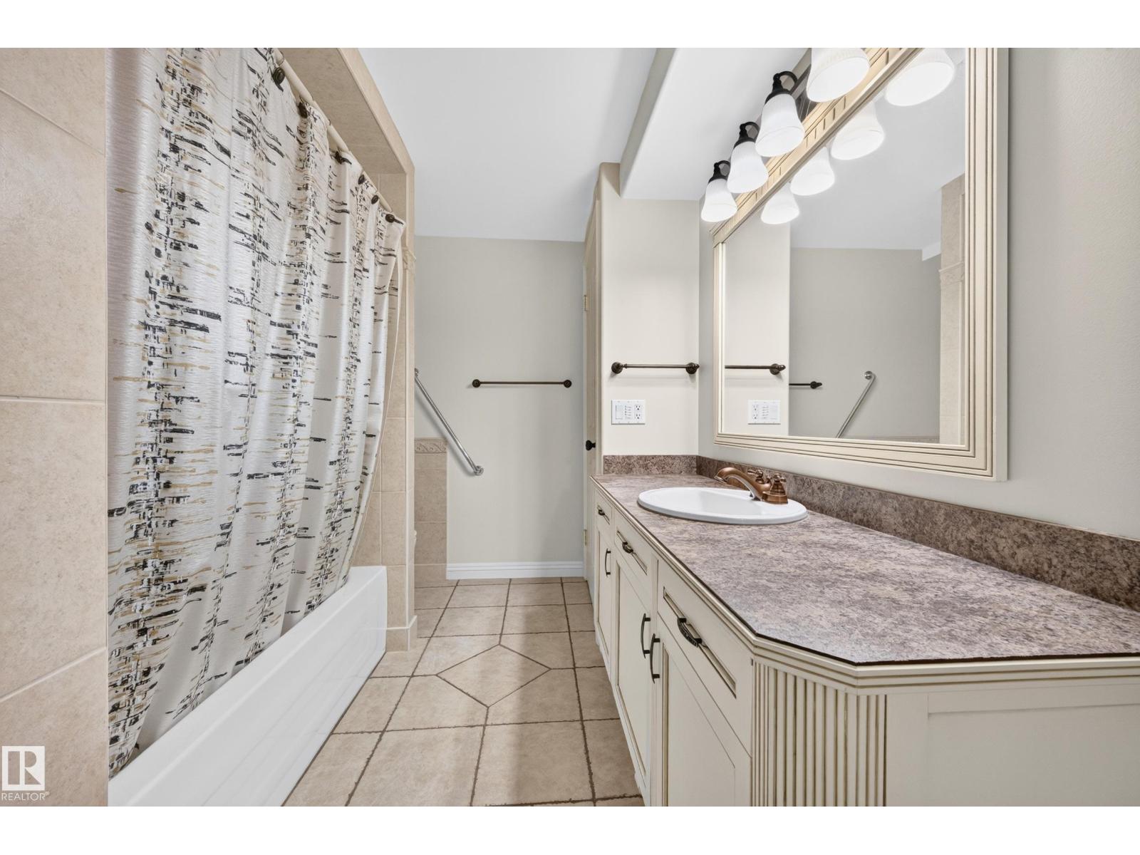 14303 50 Av Nw Property Photo 44
