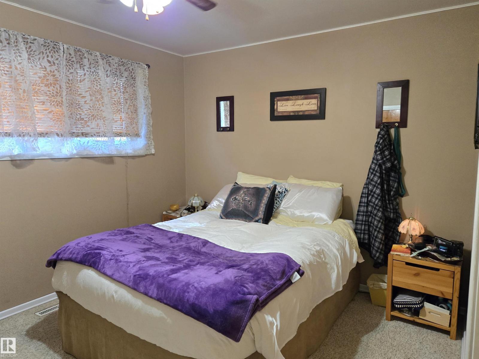 4835 47 St Property Photo 6