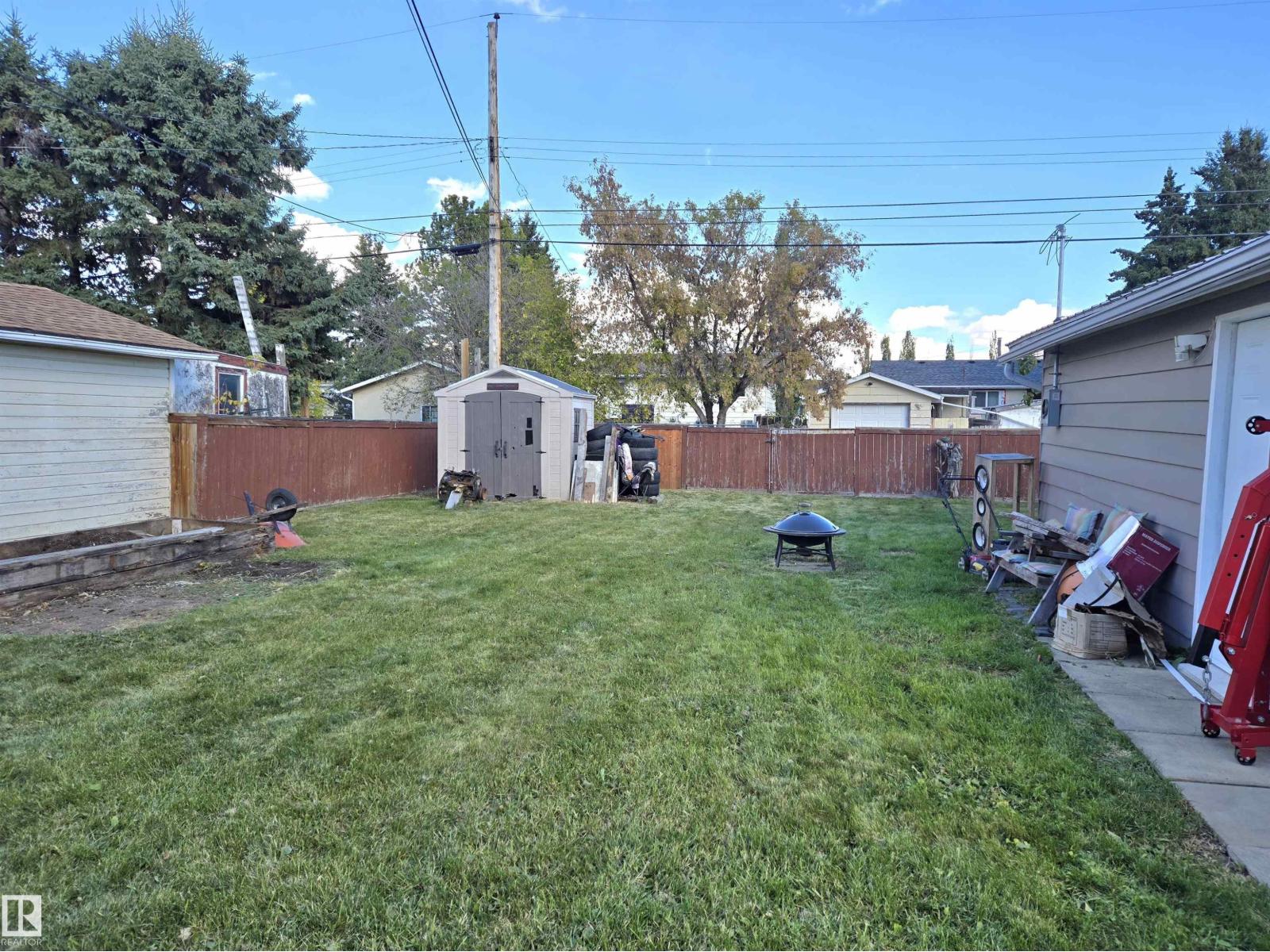 4835 47 St Property Photo 16