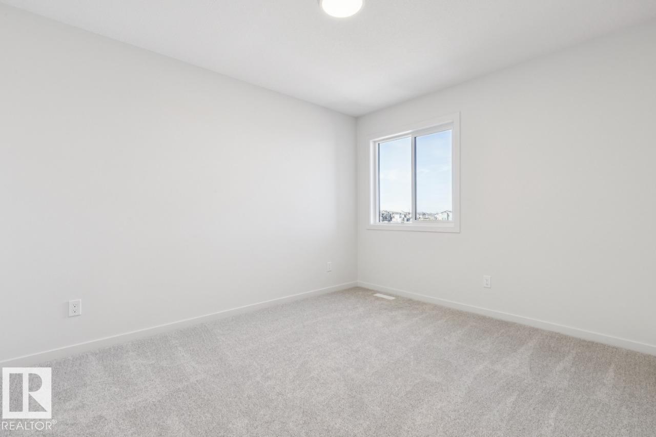 22522 83a Av Nw Property Photo 31