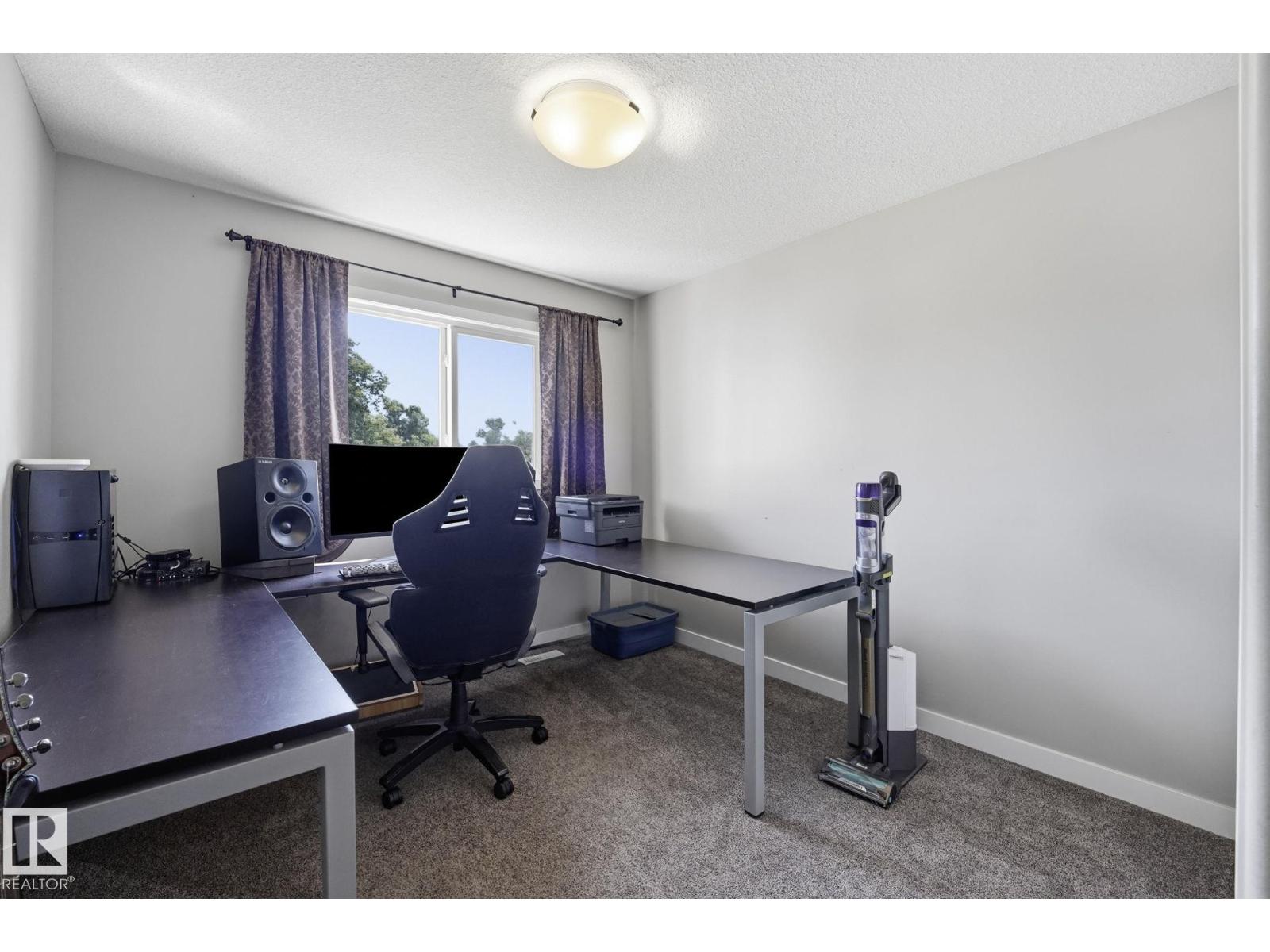 10245 152 St Nw Property Photo 15
