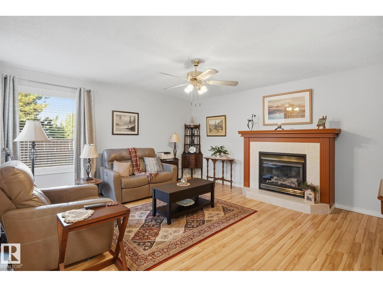 5763 189 St Nw Property Photo 5