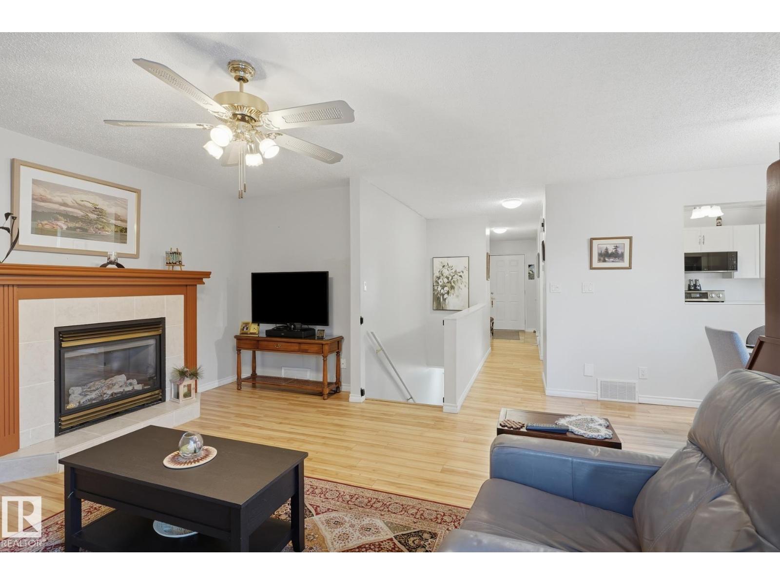 5763 189 St Nw Property Photo 6