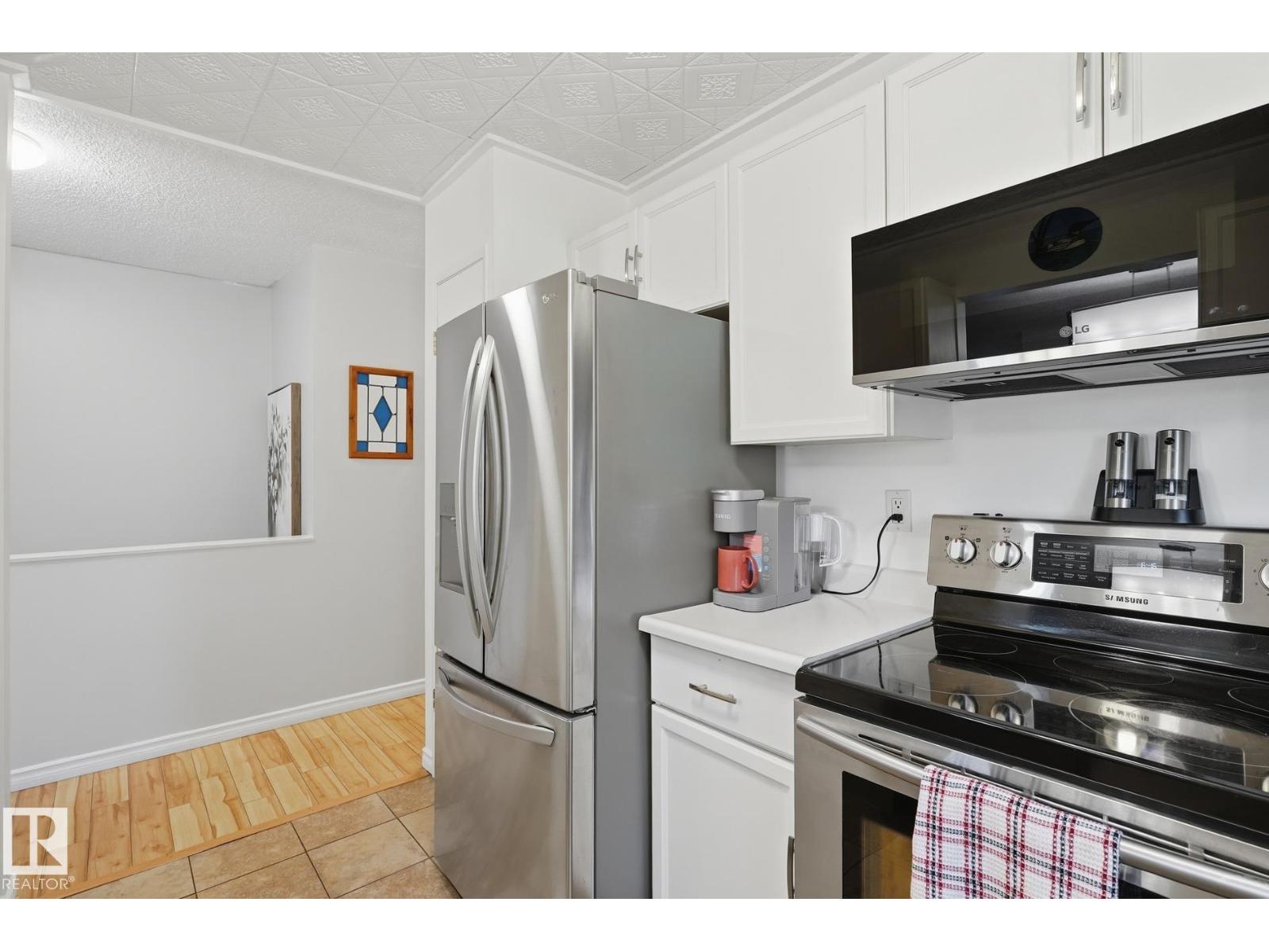 5763 189 St Nw Property Photo 13