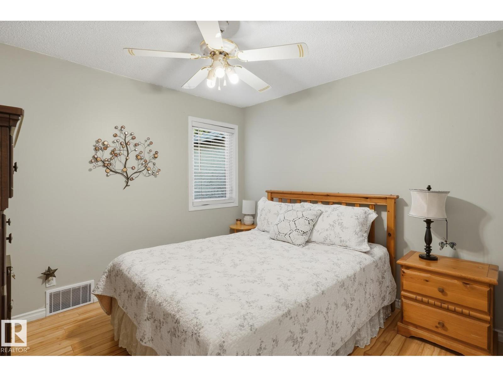 5763 189 St Nw Property Photo 17