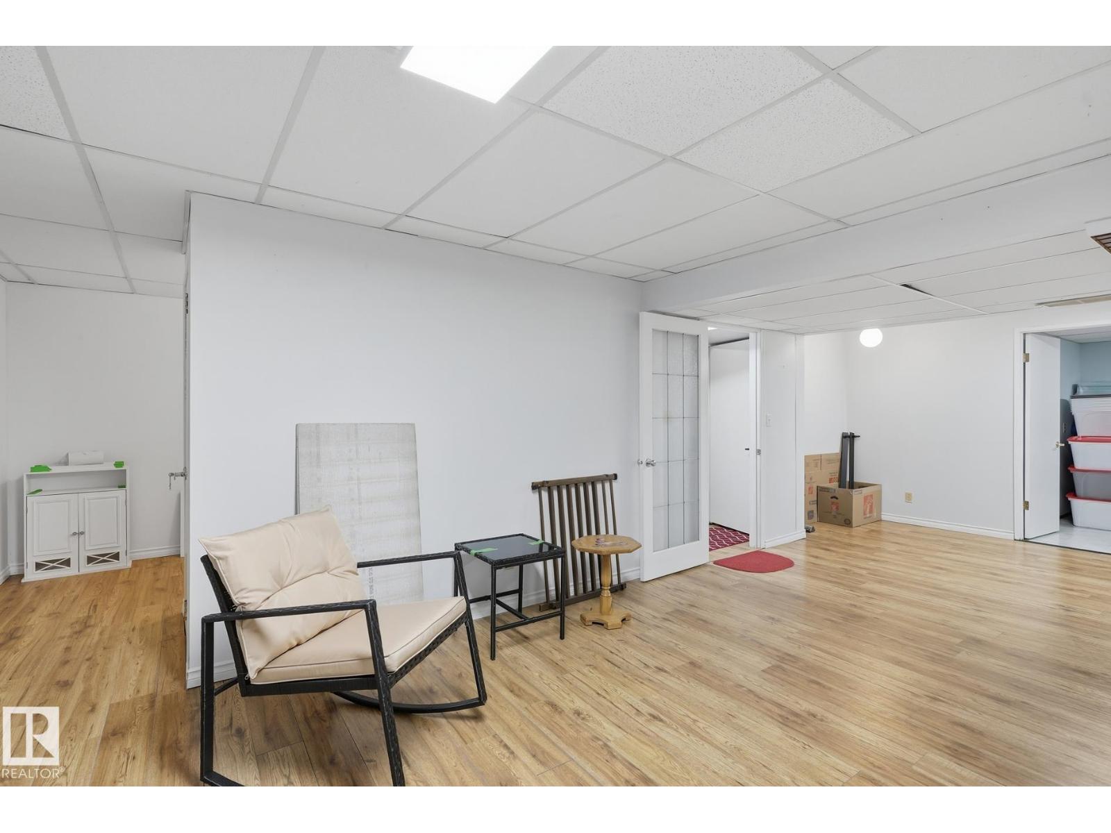 5763 189 St Nw Property Photo 20
