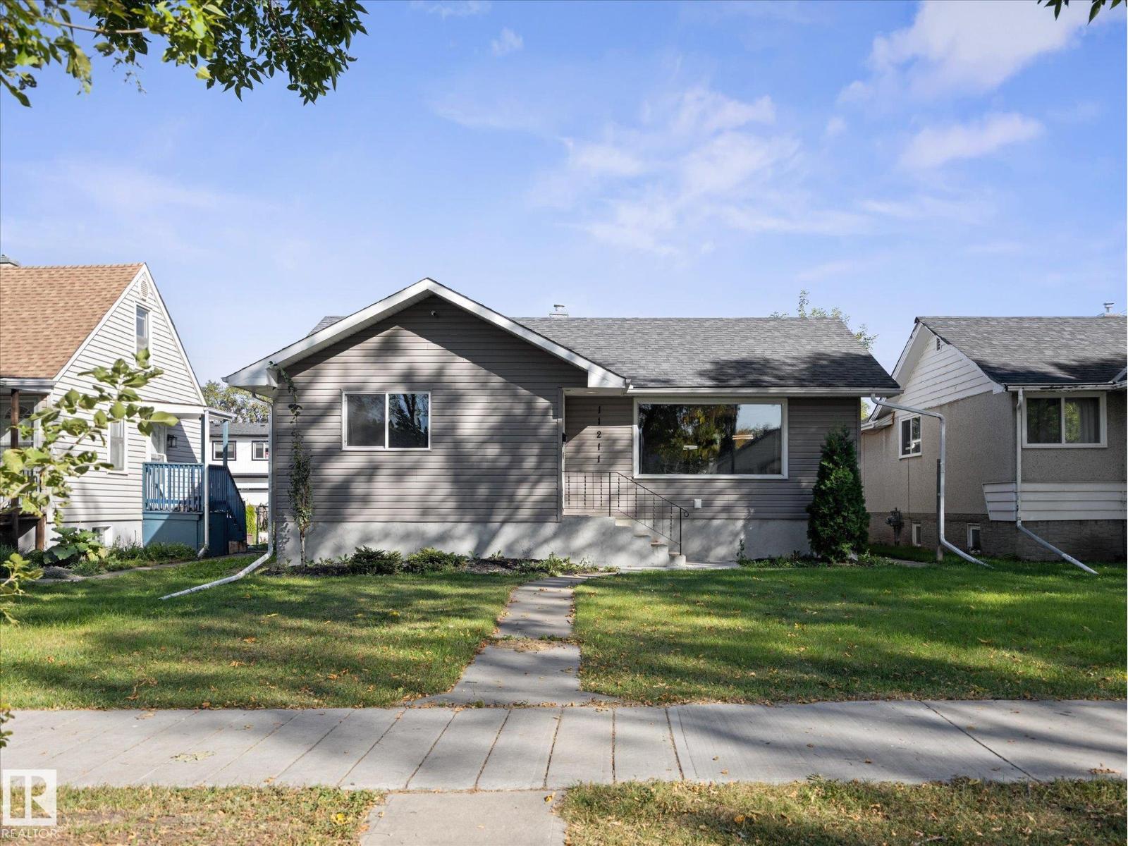 11211 104 St Nw Property Photo 1