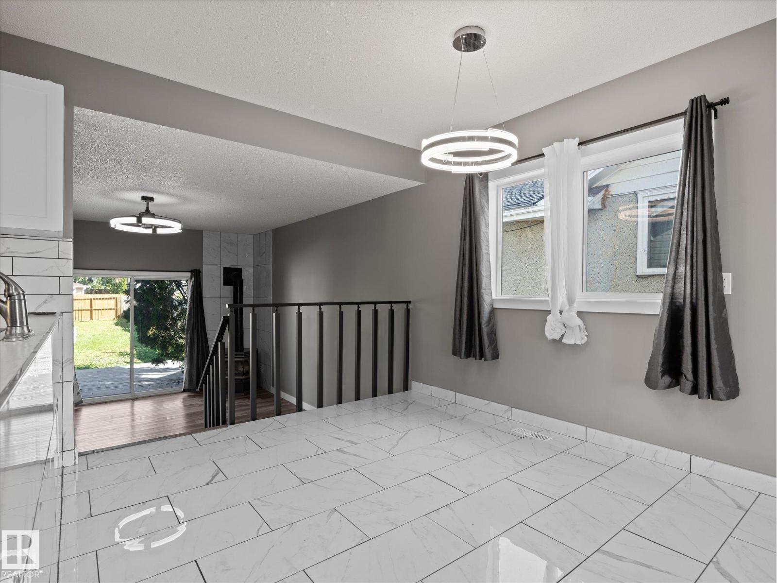 11211 104 St Nw Property Photo 15