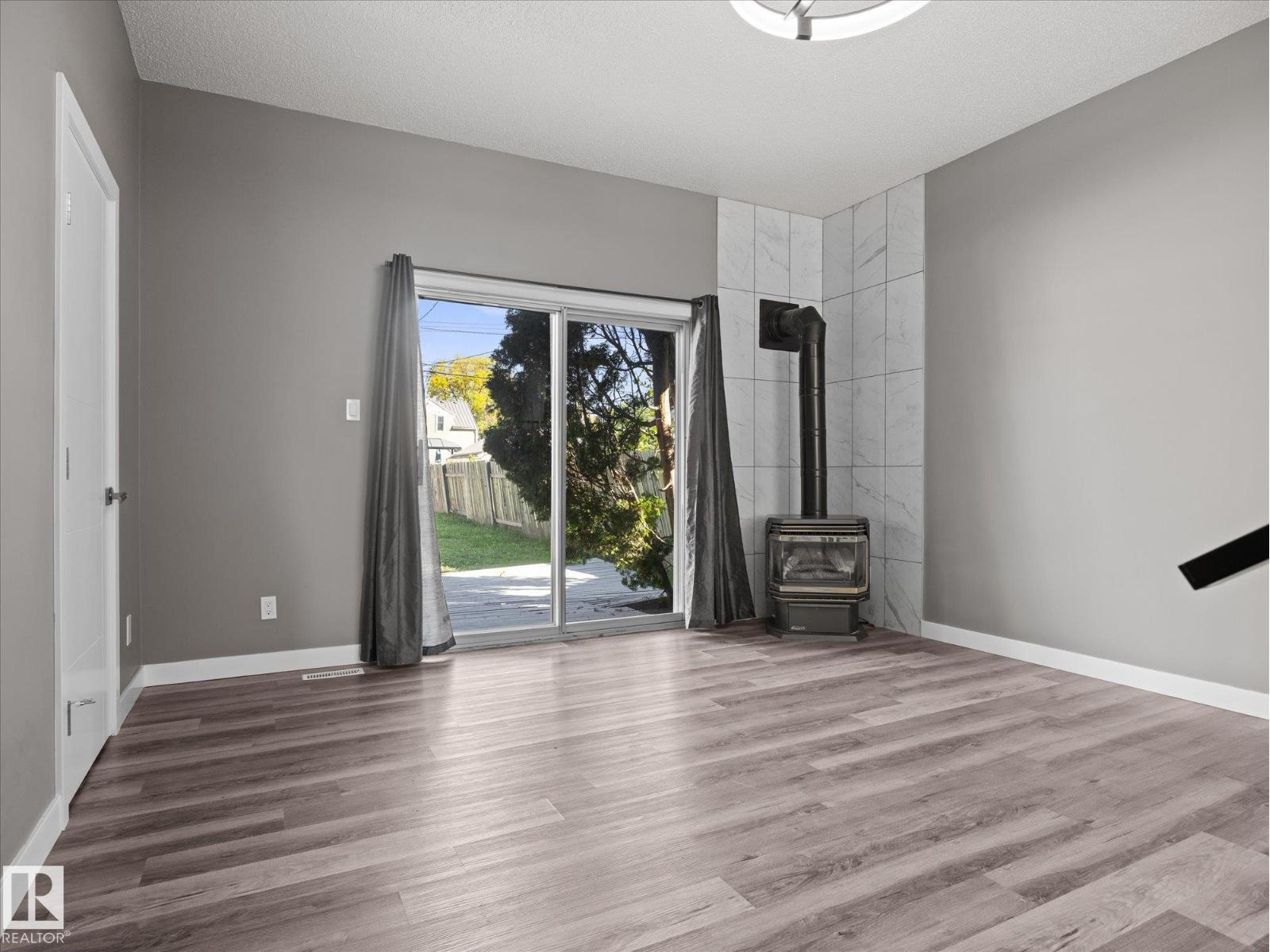11211 104 St Nw Property Photo 24