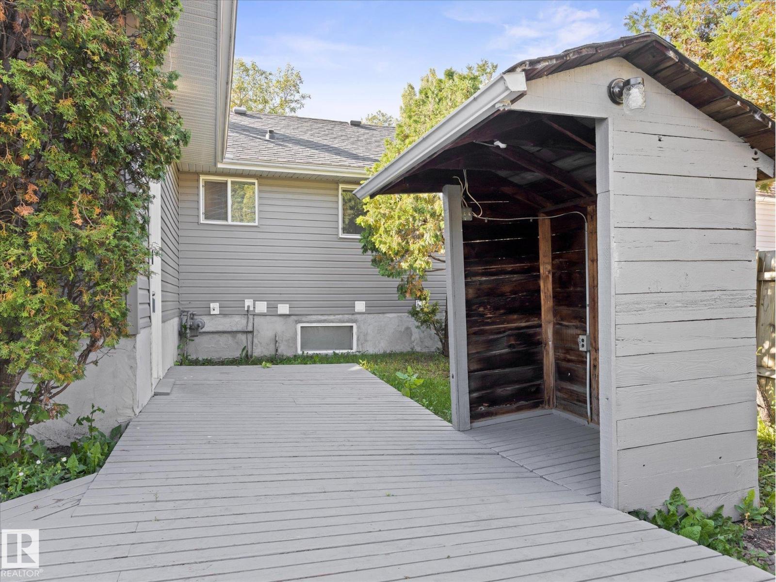 11211 104 St Nw Property Photo 41