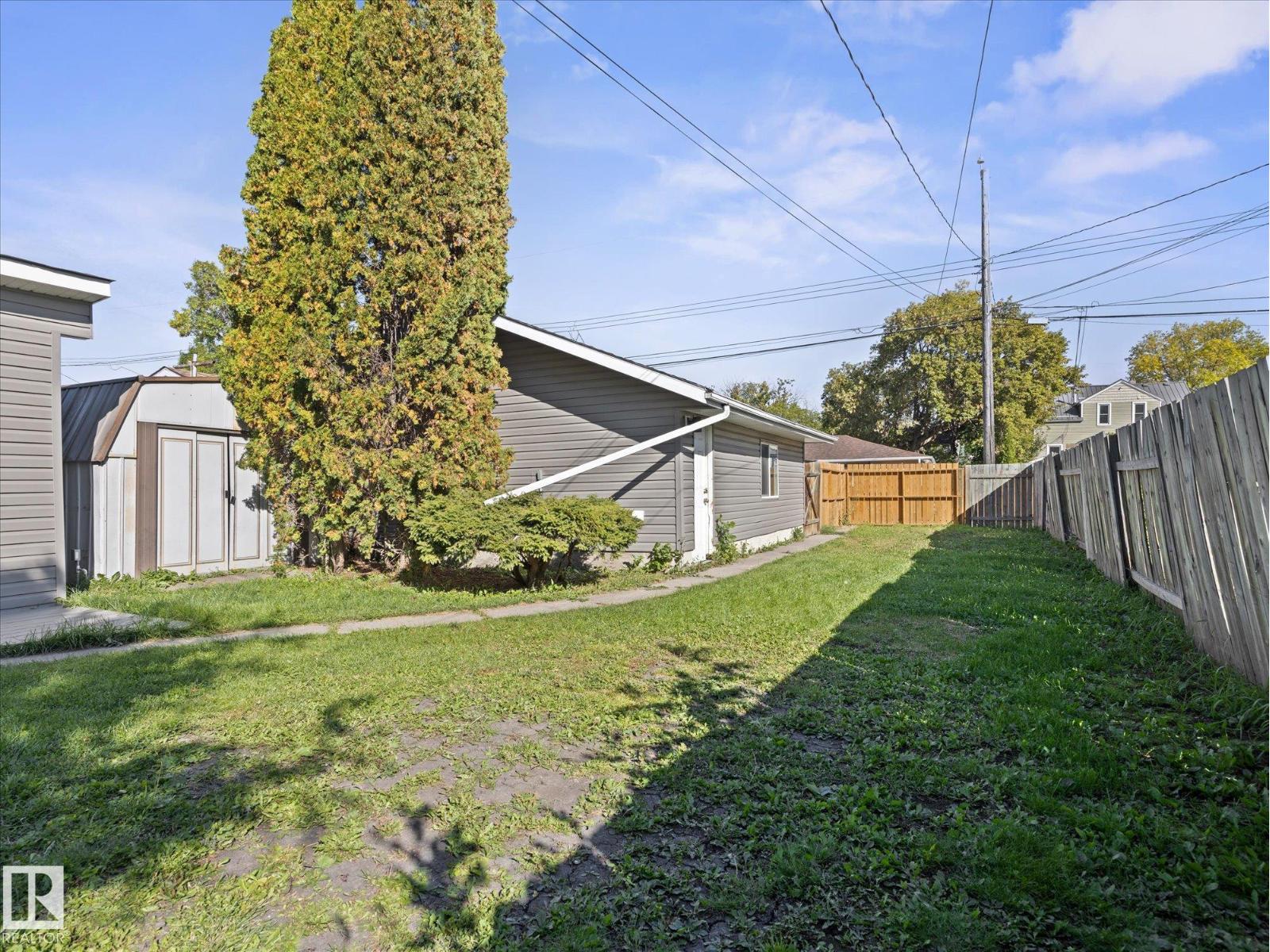 11211 104 St Nw Property Photo 49