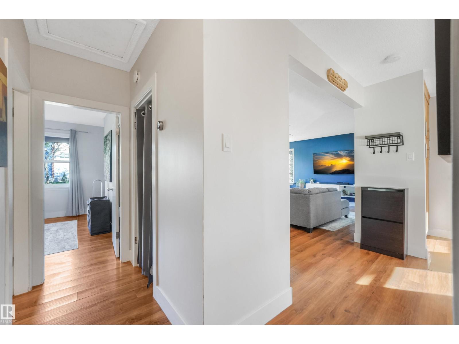 10906 118 St Nw Property Photo 17