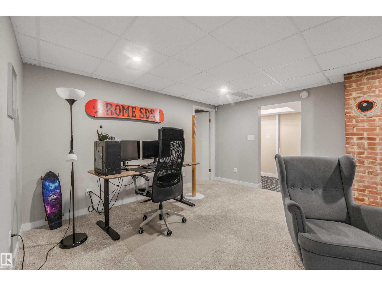 10906 118 St Nw Property Photo 26