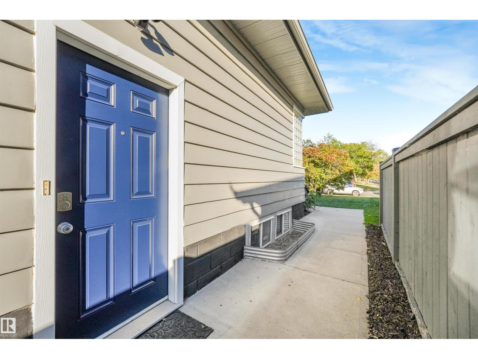 10906 118 St Nw Property Photo 36