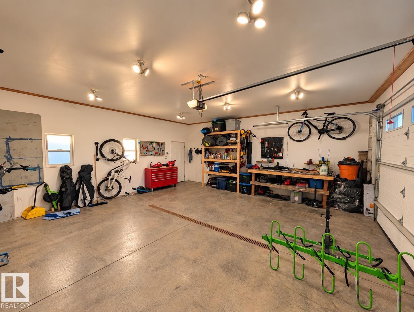 10906 118 St Nw Property Photo 39