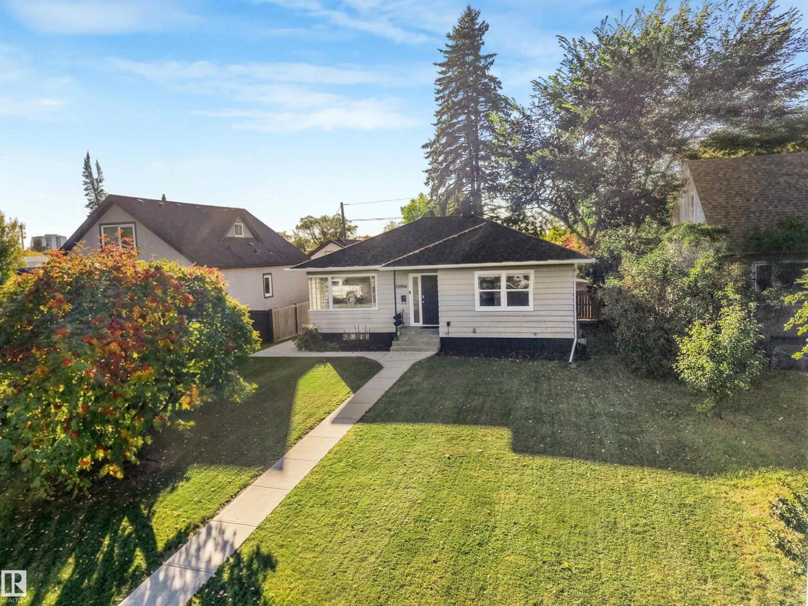 10906 118 St Nw Property Photo 42