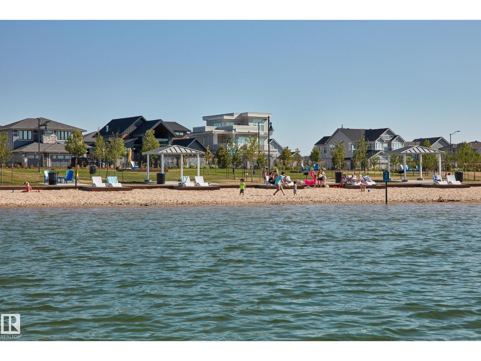 290 Jensen Lakes Bv Property Photo 42