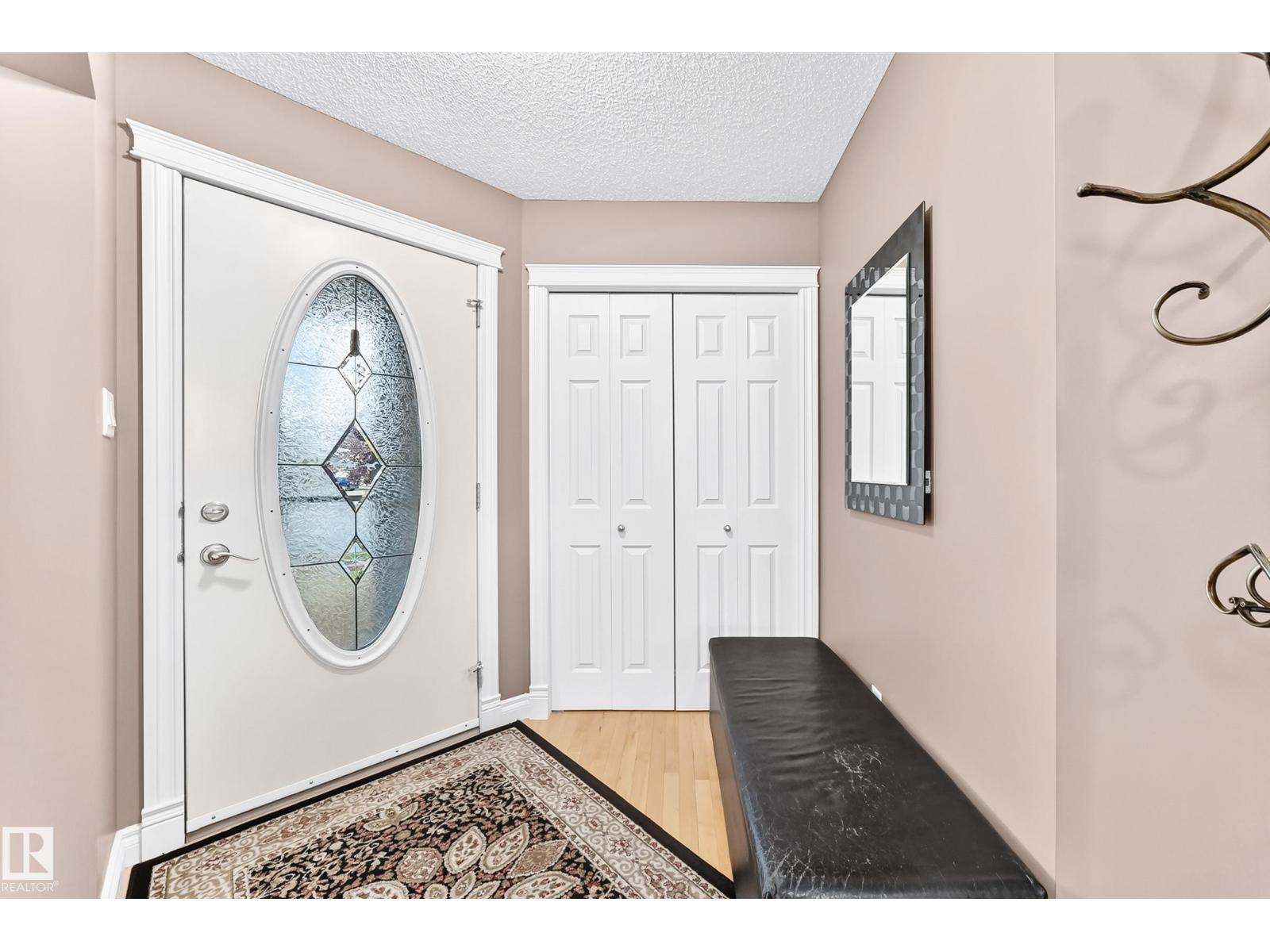 1108 117 St Sw Property Photo 3