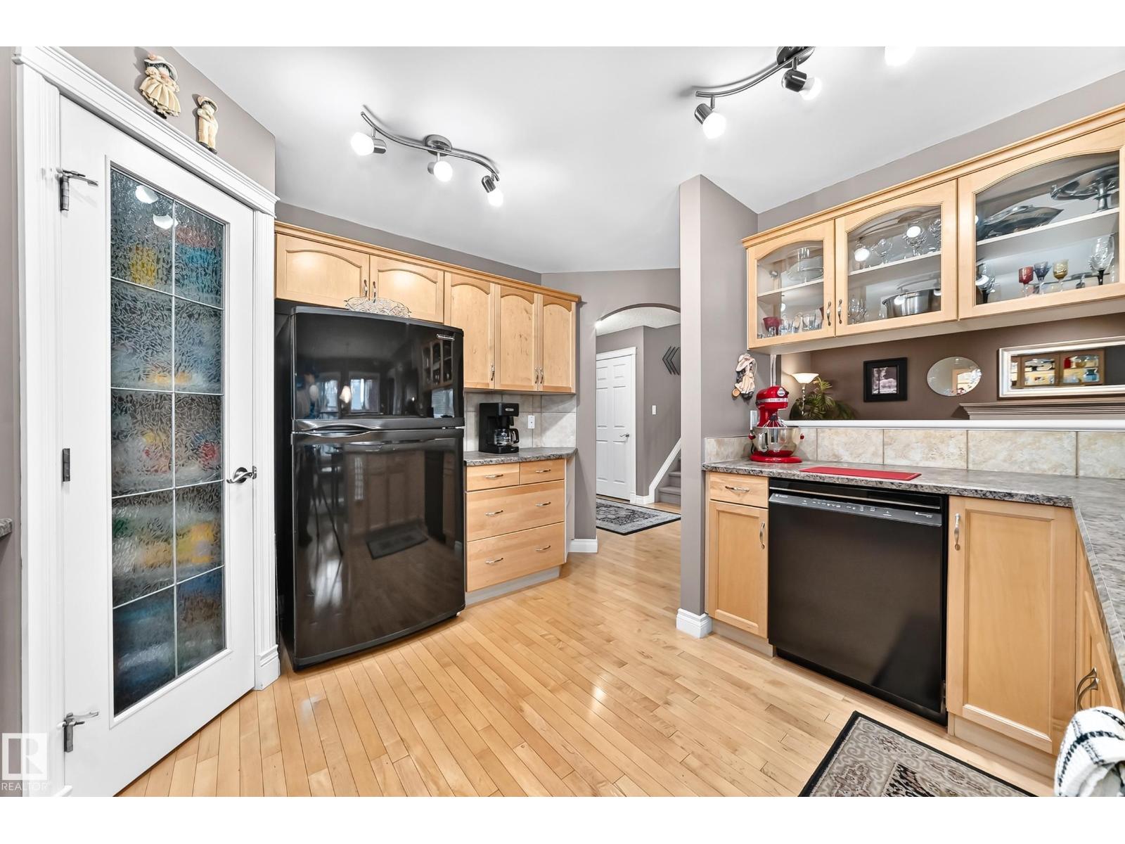 1108 117 St Sw Property Photo 10