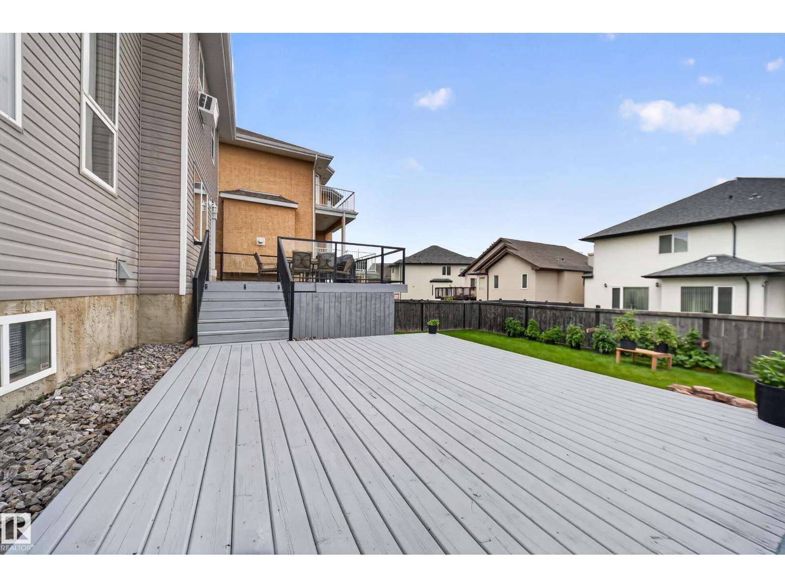 6904 18 Av Sw Property Photo 11