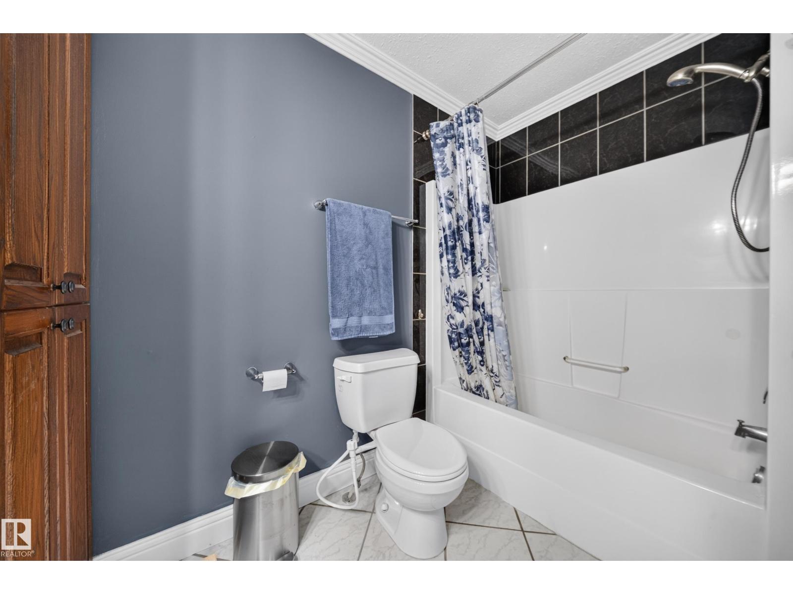 6904 18 Av Sw Property Photo 51
