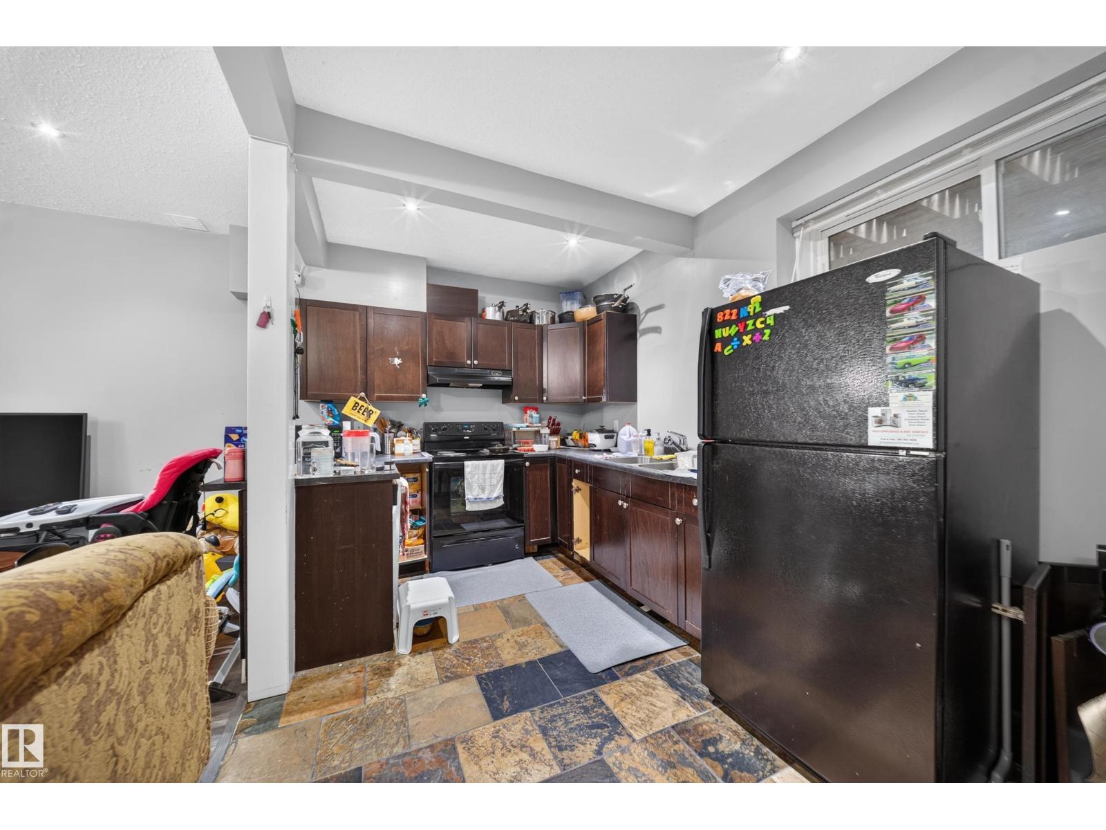 6904 18 Av Sw Property Photo 60