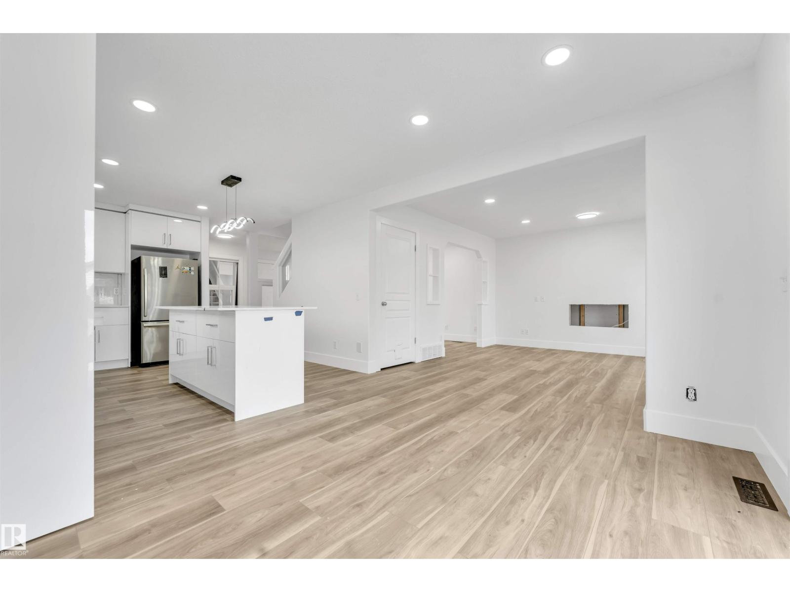 336 Wild Rose Wy Nw Property Photo 14