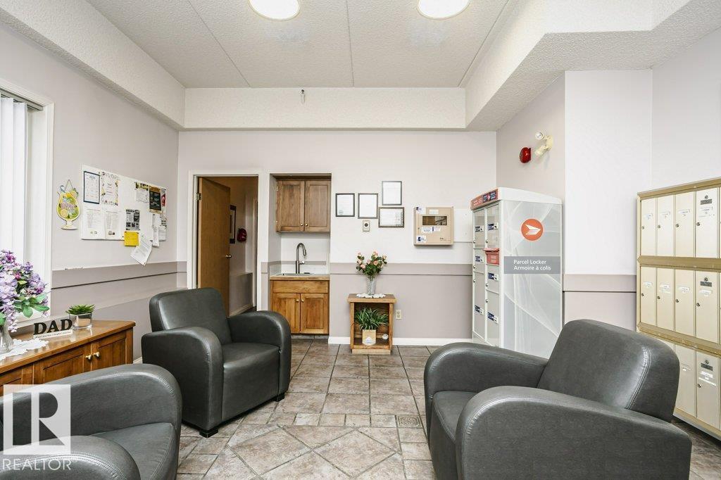 #207 4906 47 Av Property Photo 5
