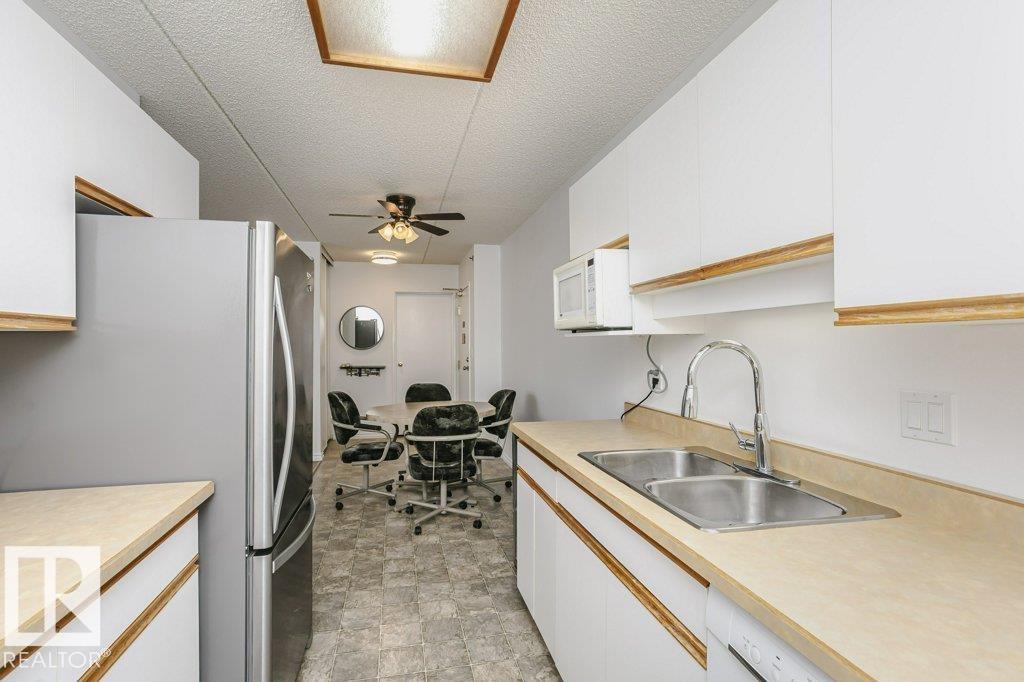 #207 4906 47 Av Property Photo 15