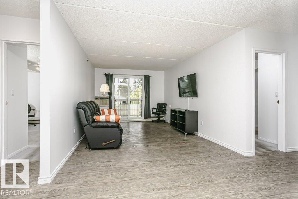 #207 4906 47 Av Property Photo 20