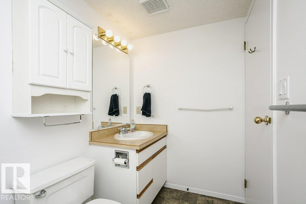 #207 4906 47 Av Property Photo 34