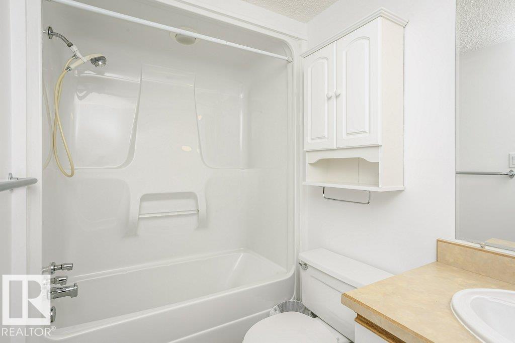 #207 4906 47 Av Property Photo 35