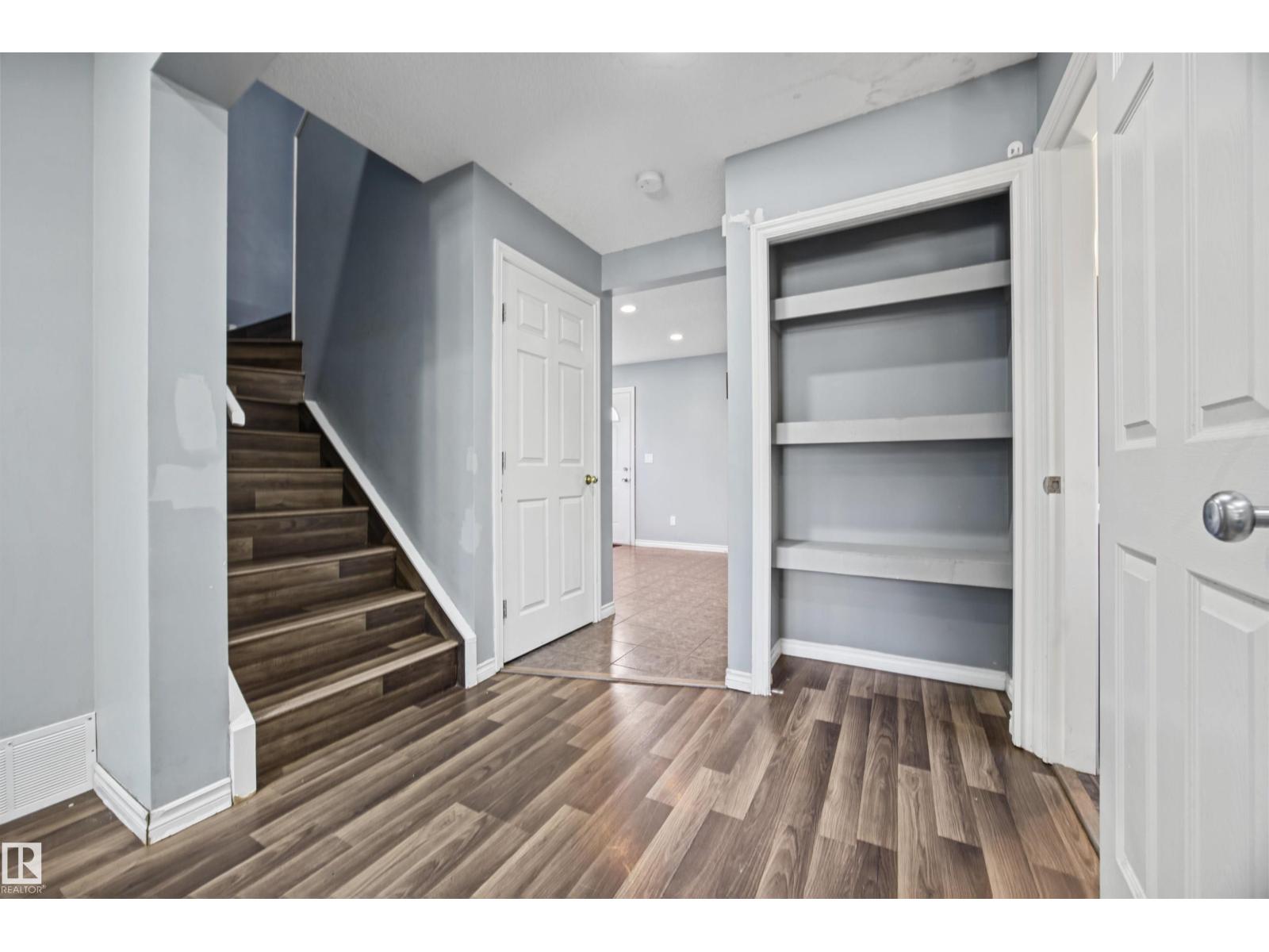 9626 106 Av Nw Property Photo 8