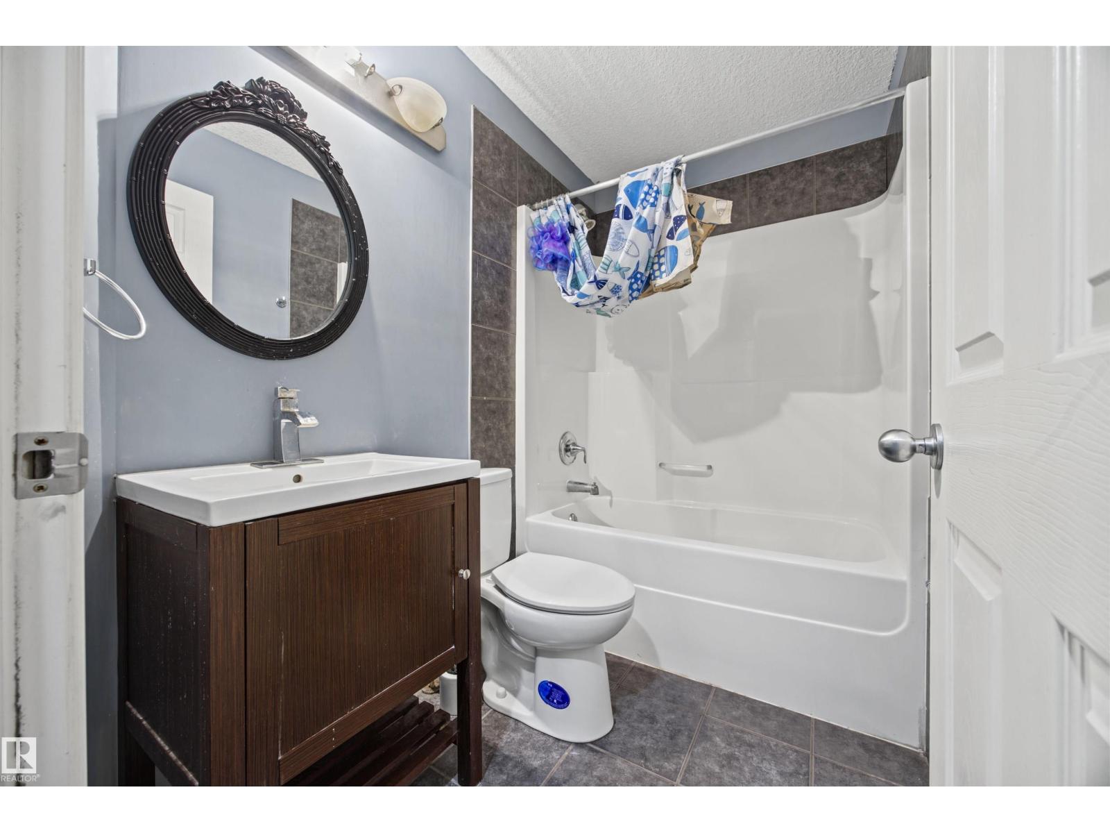 9626 106 Av Nw Property Photo 26