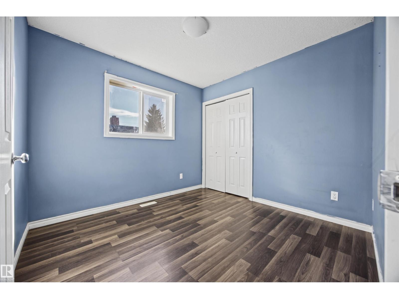 9626 106 Av Nw Property Photo 27