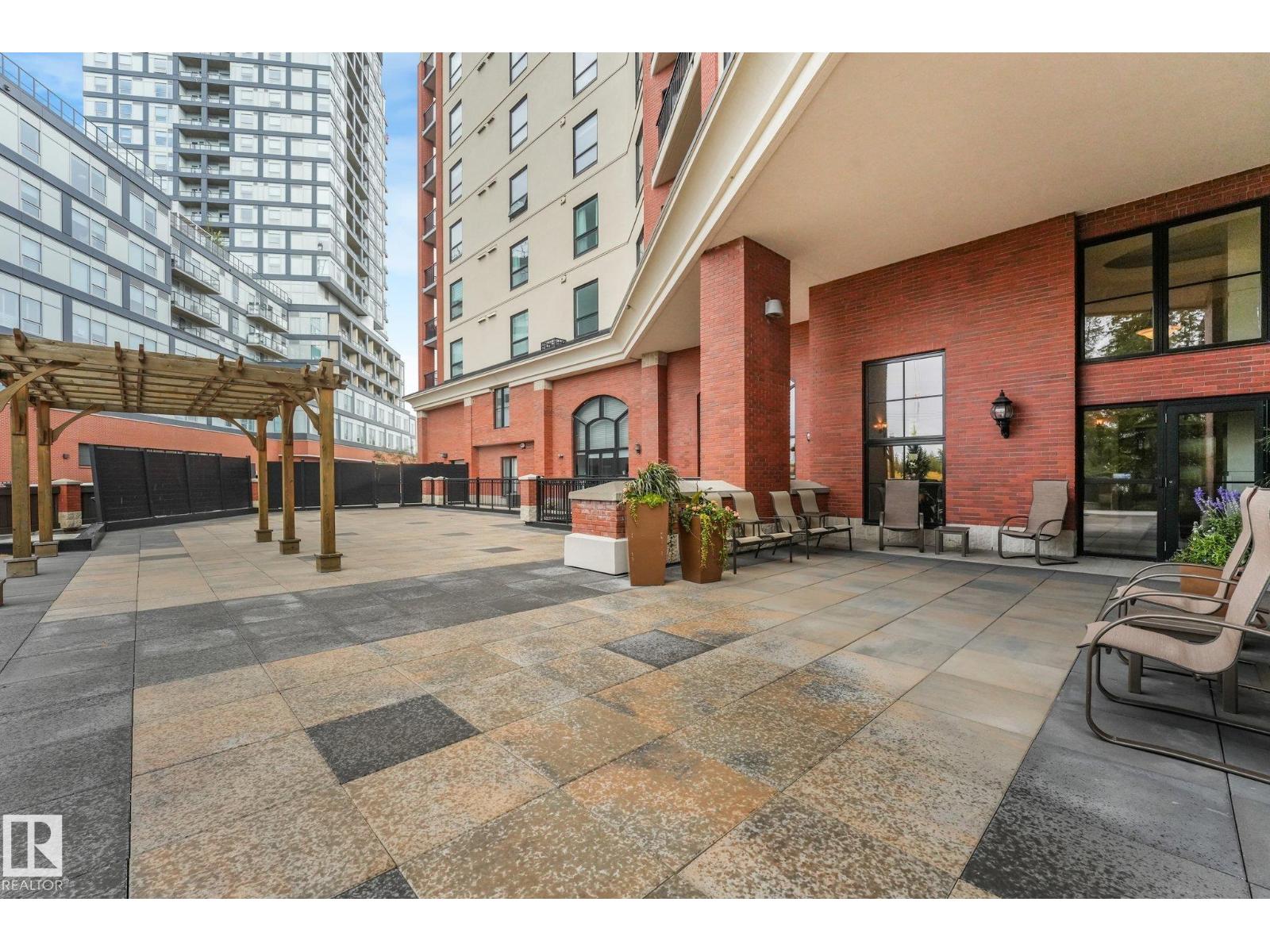 #902 10108 125 St Nw Property Photo 58
