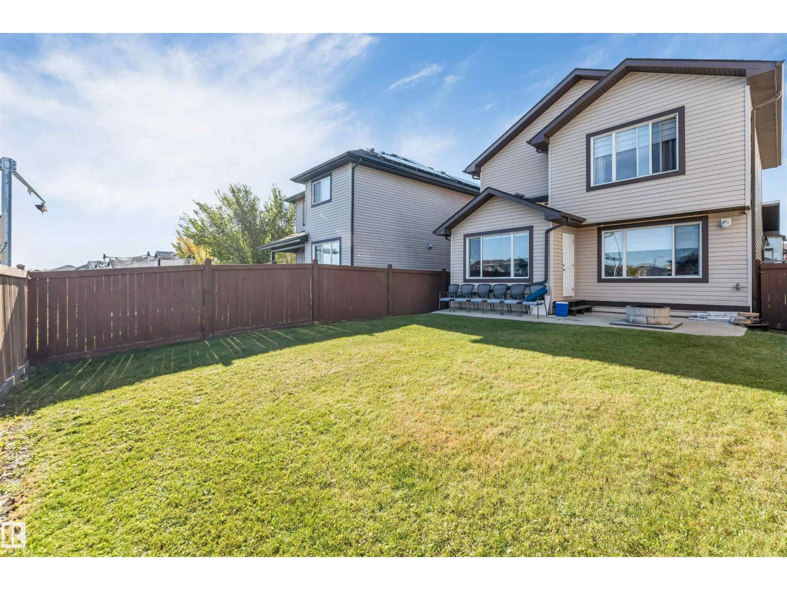3908 166 Av Nw Property Photo 4