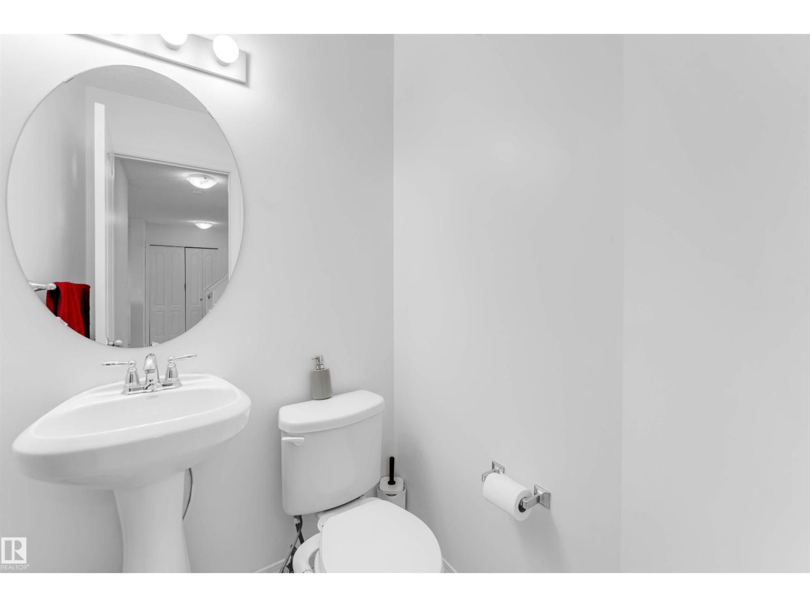 3908 166 Av Nw Property Photo 10