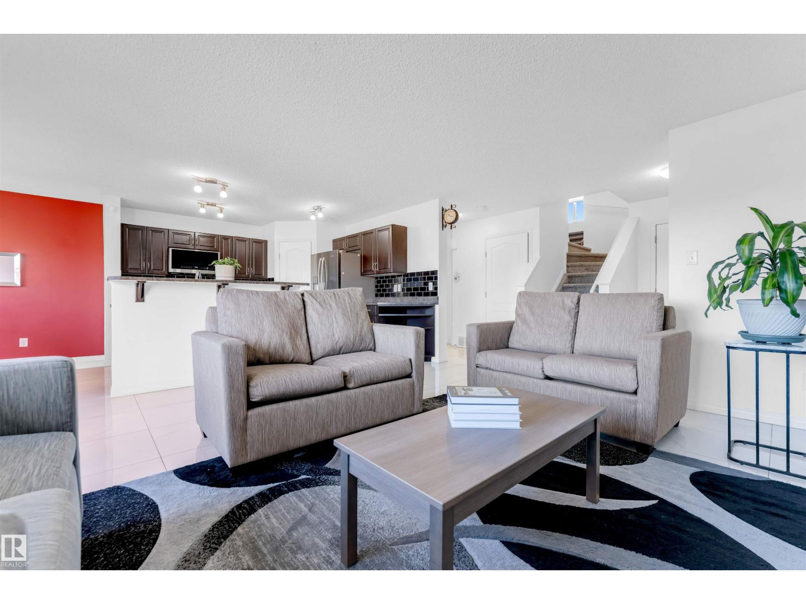 3908 166 Av Nw Property Photo 14
