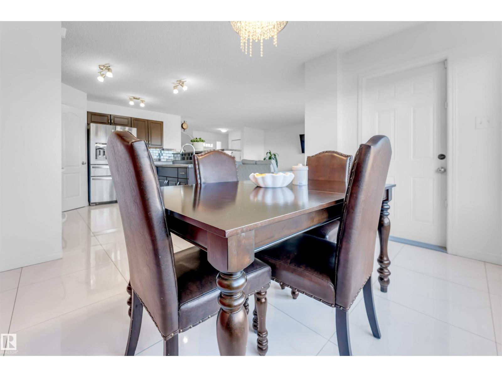 3908 166 Av Nw Property Photo 20