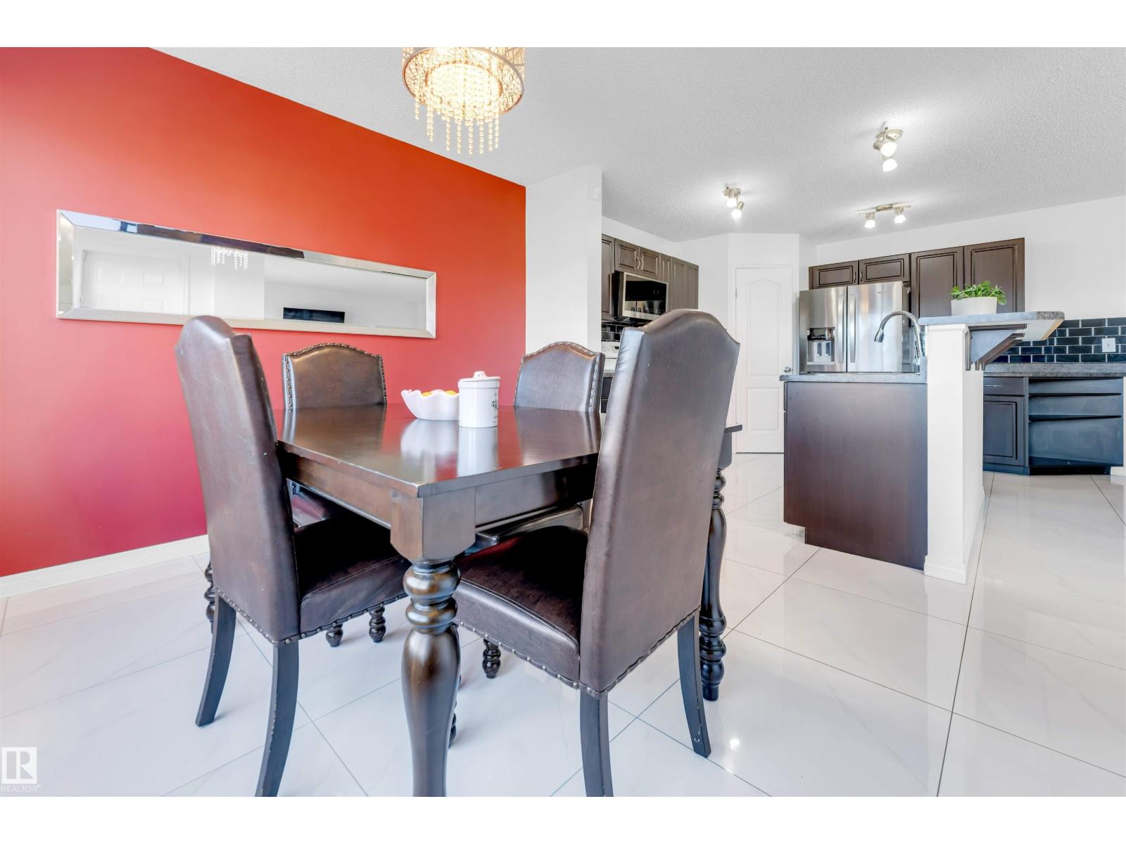 3908 166 Av Nw Property Photo 21
