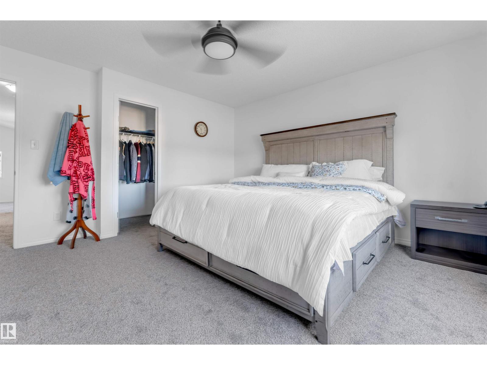 3908 166 Av Nw Property Photo 28