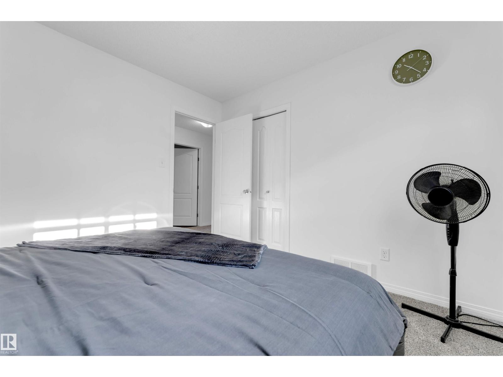 3908 166 Av Nw Property Photo 33