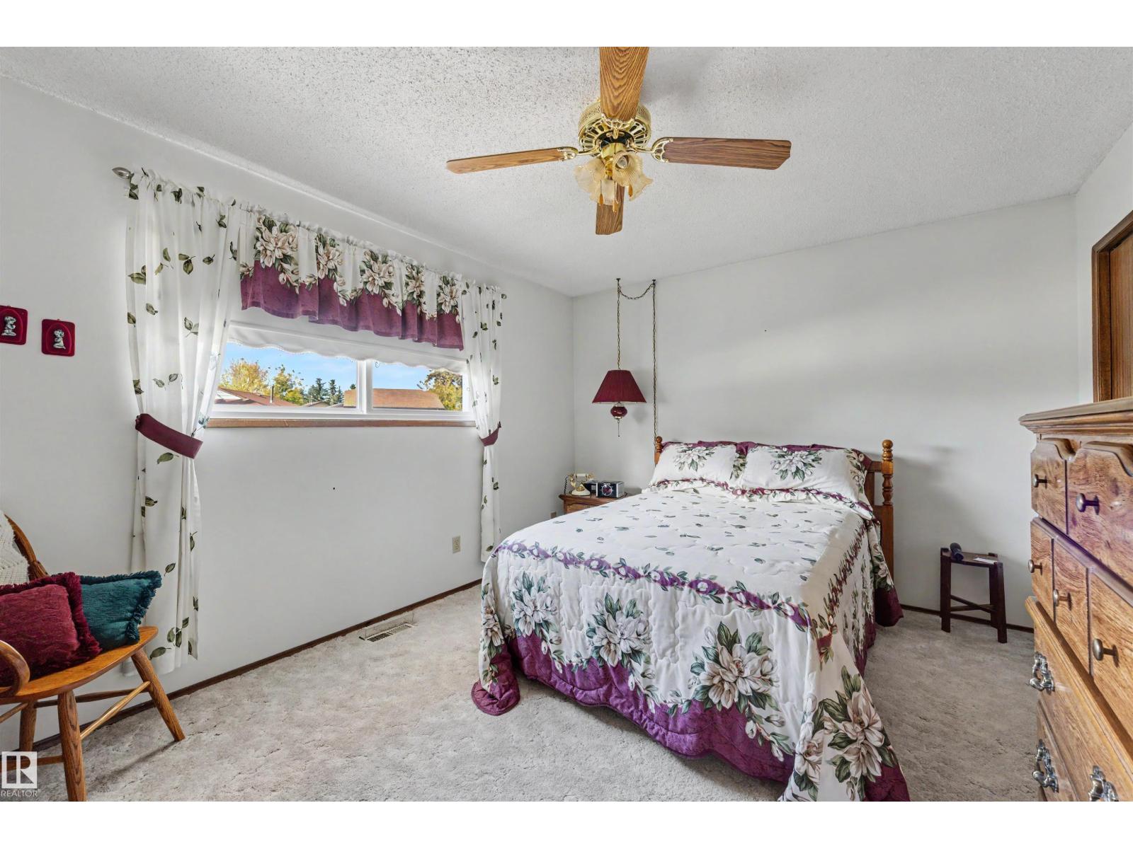 9703 104 St Property Photo 13