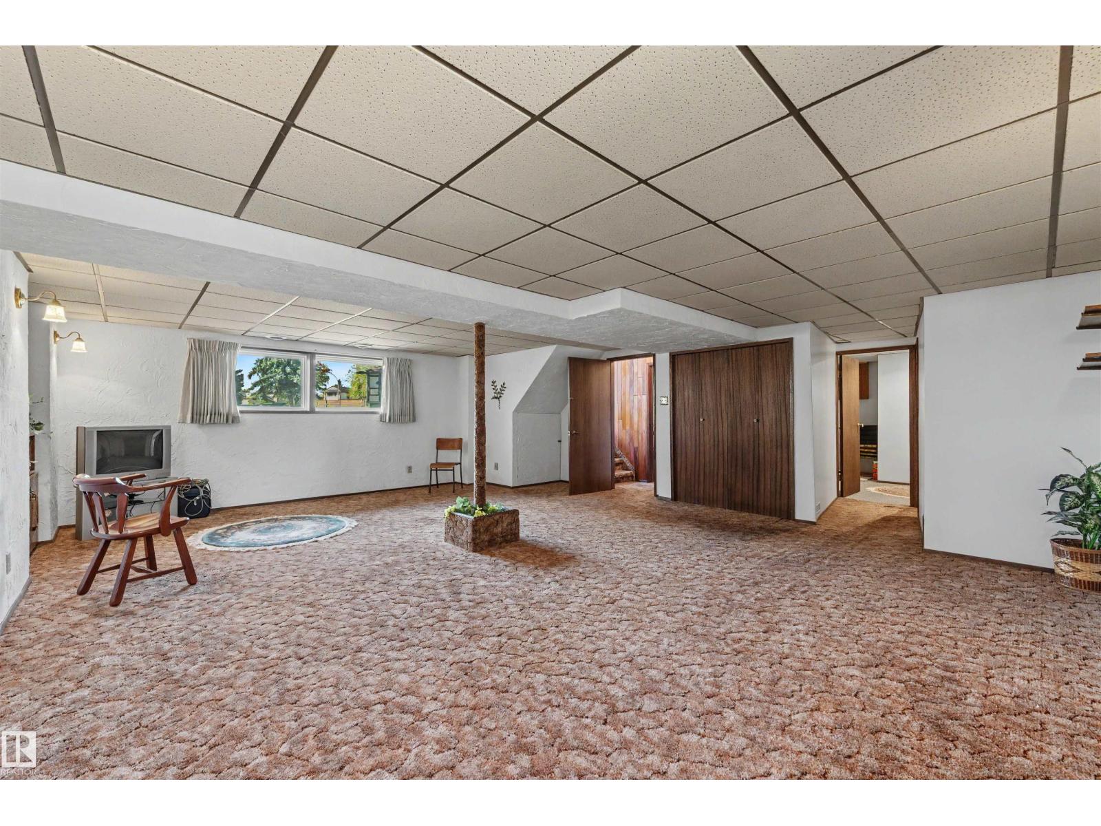 9703 104 St Property Photo 16